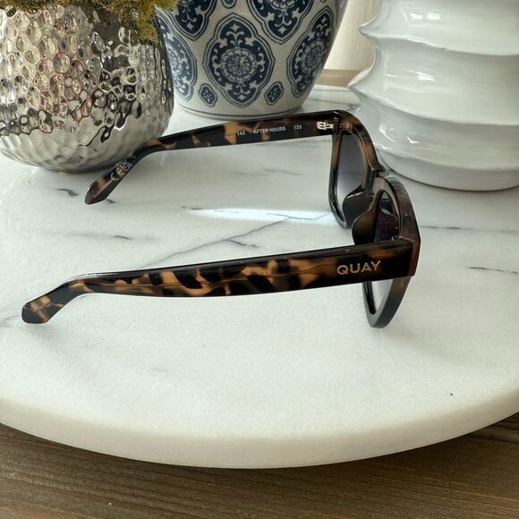 NWT Quay After Hours 51mm Square Sunglasses - Picture 4 of 6